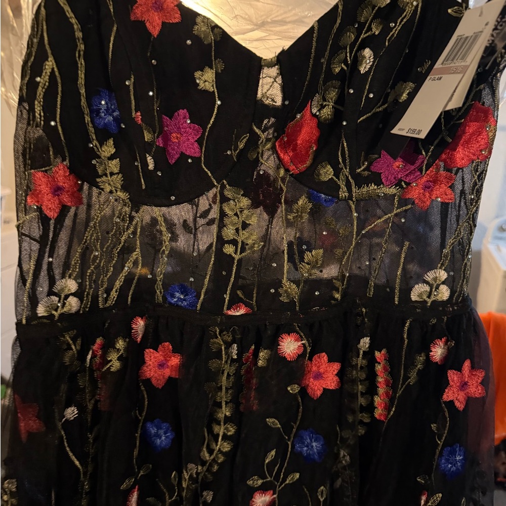 NWT City Studios Juniors' Floral-Embroidery Illusion-Corset Gown - Size 15/16 - Picture 5 of 8